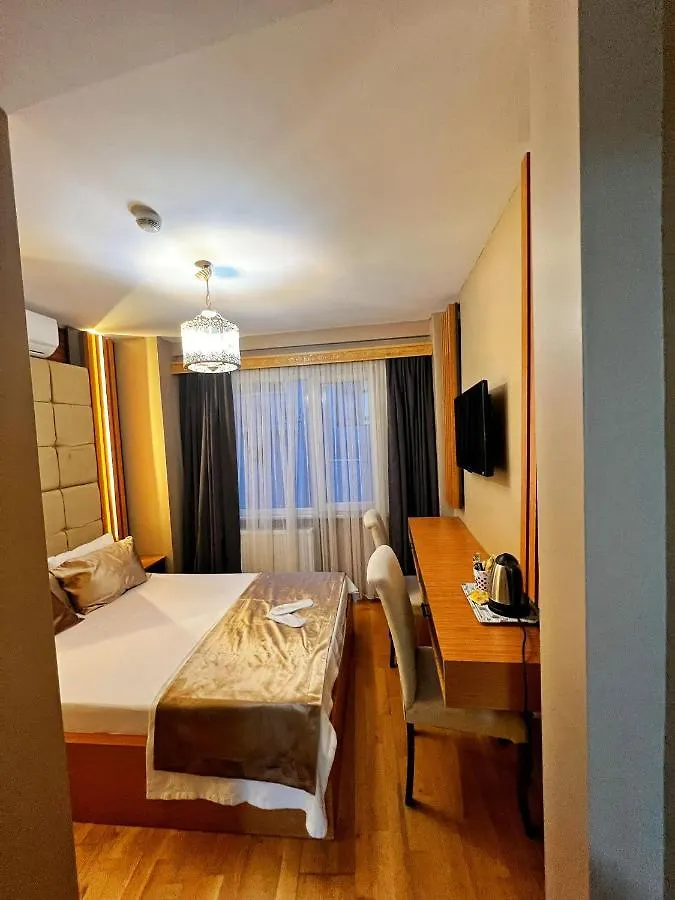 Taksim Cetinkaya Suite Istanbul 2*,  Turkey